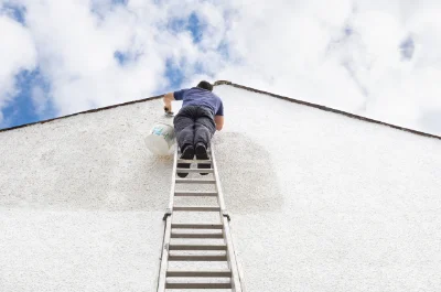 Peinture extérieure à la Longeville — façades et ravalement